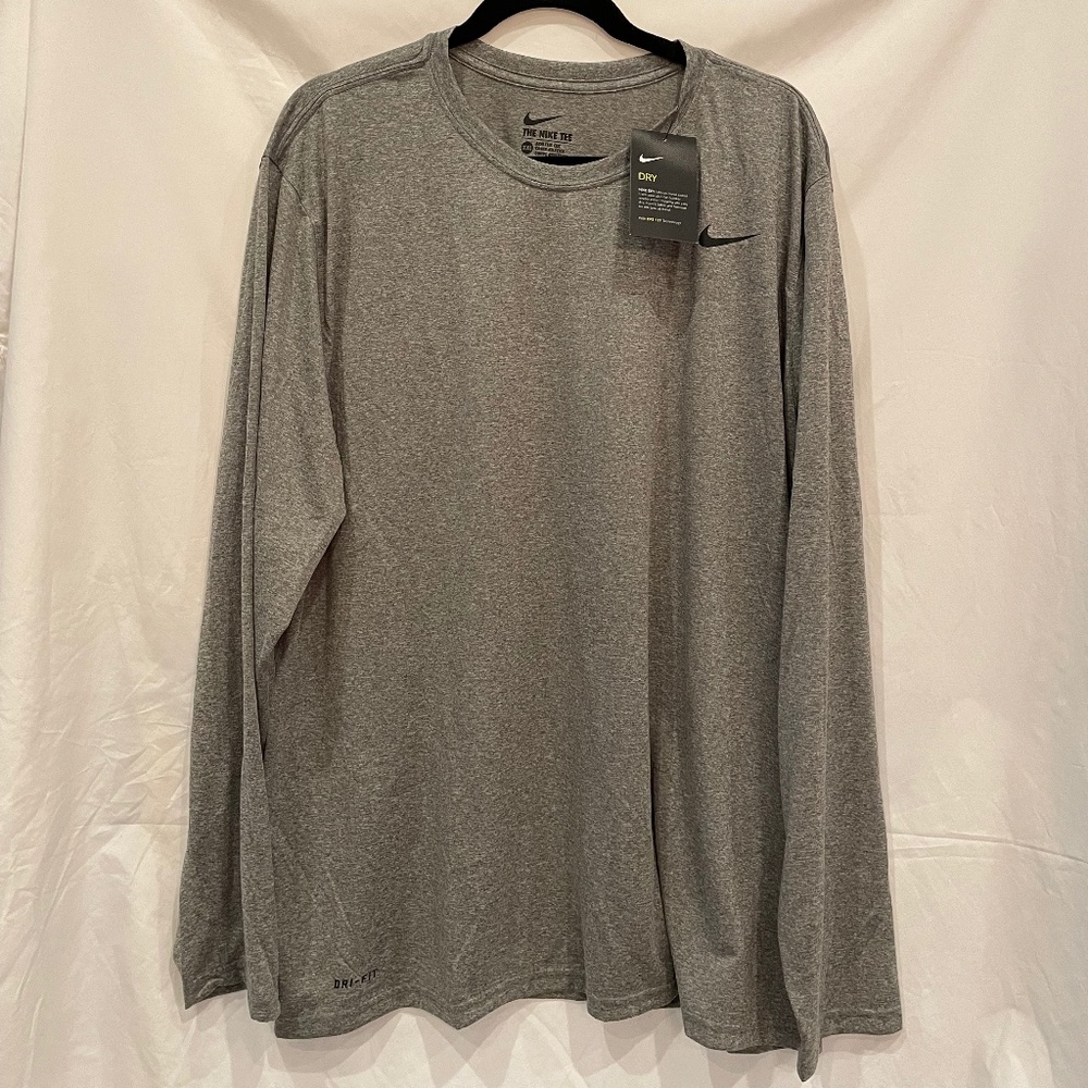 The Nike Tee Legend Dri-fit XXL